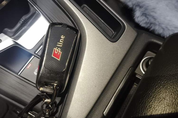 Used Audi A4L 2019 40 TFSI Ambition China VI