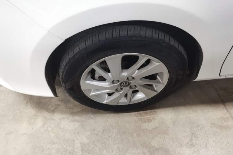 Used Toyota YARiS L Zhi Xiang 2017 1.5G CVT Xuan Dong Skyroof Edition Left Front Wheel Hub