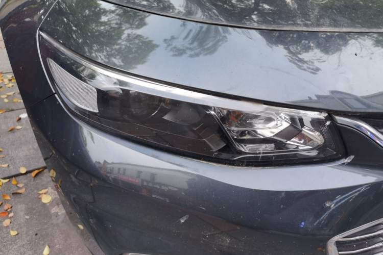 Used Chevrolet Malibu 2017 1.5T Automatic Luxury Edition Right Front Headlight