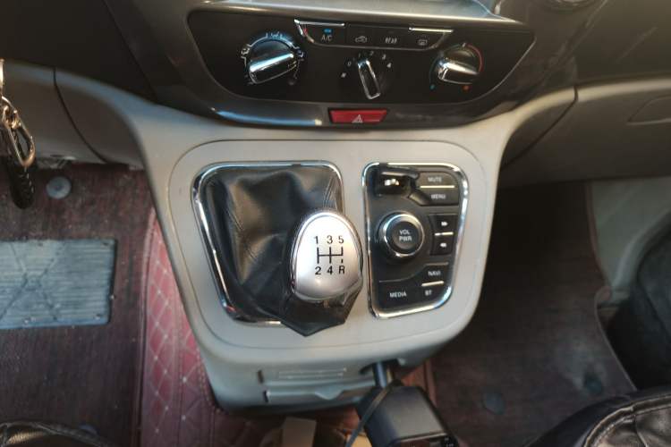 Used JAC Refine M3 2018 IKEA Edition 1.6L Luxury Smart Model
