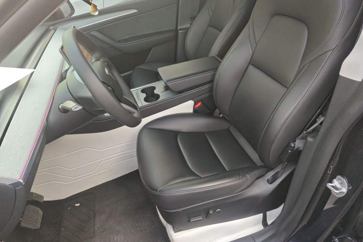 Used Tesla Model Y 2024 Rear-Wheel-Drive Version