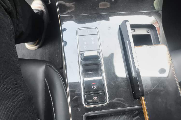 Used EXEED Zhuifeng C-DM 2022 1.5 TCI-DHT 105 km "Chengfeng Qi" Edition