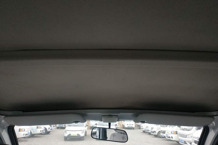 Used Wuling Rongguang New Truck 2021 1.8L Base Model Double-Cab with Dual Rear Wheels LJ479Q6