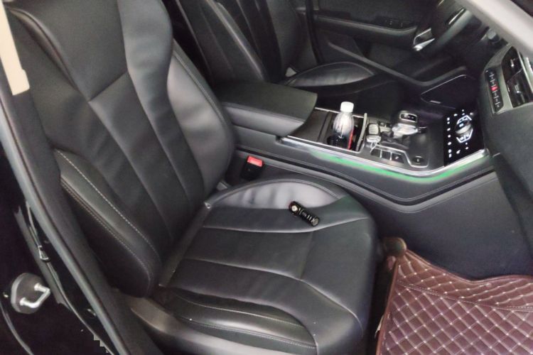 Used Hongqi H5 2022 Classic Model Facelift 1.8T Automatic Smart Connect Flagship Edition Right Front Seat