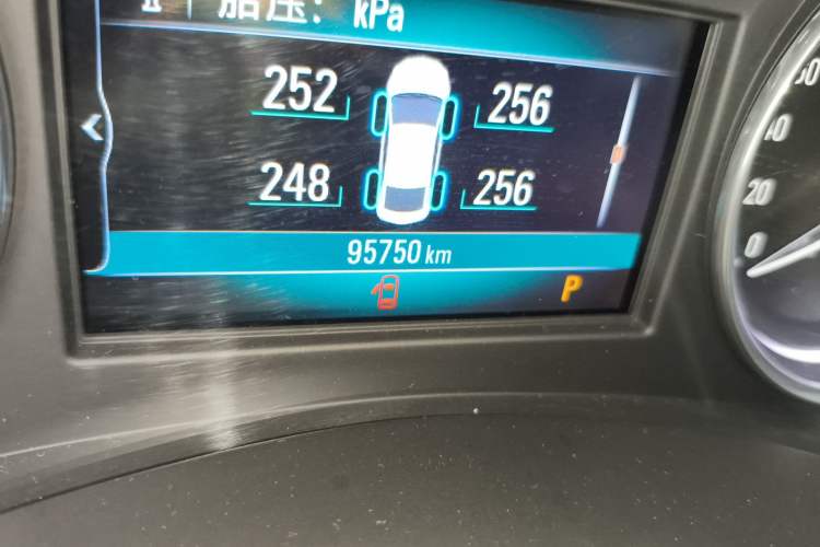 Used Buick LaCrosse 2016 20T Luxury Model
