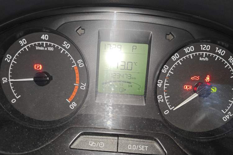 Used Skoda Rapid Spaceback 2014 1.6L Automatic Enjoyment Edition