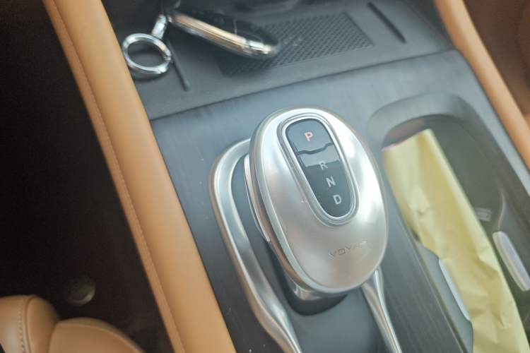 Used VOYAH Dream 2024 PHEV Extended-Range Premium Edition Gear Lever