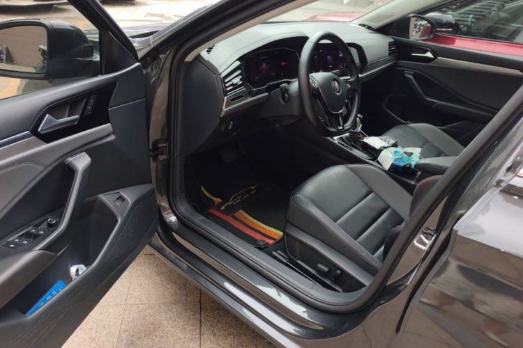 Used Volkswagen Sagitar 2021 280TSI DSG Excellence Edition Driver Seat