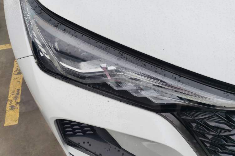 Used CHANGAN CS75 PLUS 2020 2.0T Automatic Pilot Version Exterior 3