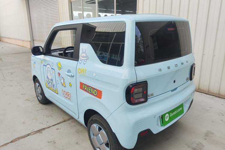 Used Geely Galaxy Panda 2024 Panda Mini 200km Endurance Bear

