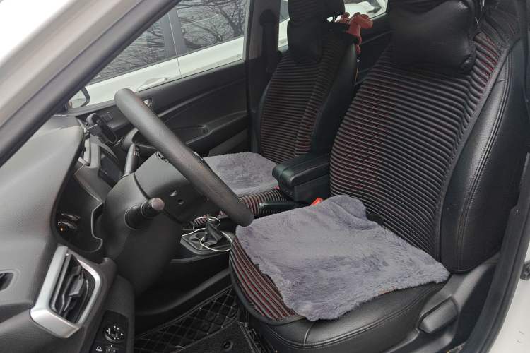 Used Hyundai Verna (older generation) 2017 1.4L Manual Refreshed Version China V Standard