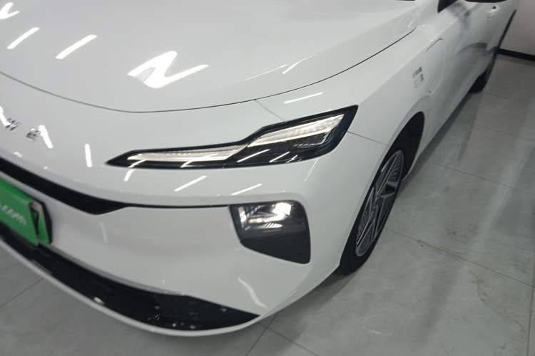 Used Roewe D6 2025 450 km Premium Edition
