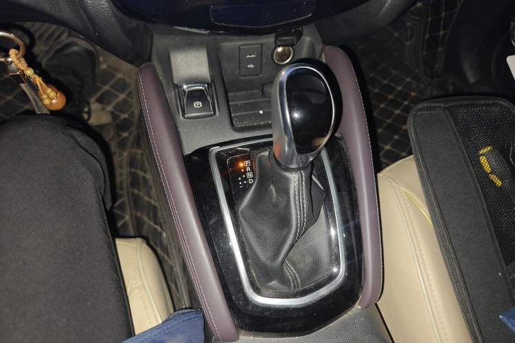 Used Nissan Qashqai 2019 2.0L CVT Smart Enjoyment Version