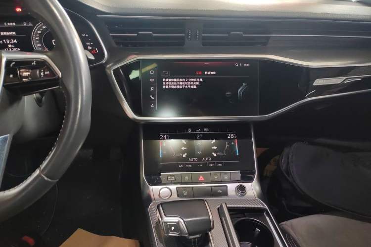 Used Audi A6L 2019 40 TFSI Luxury Dynamic Model
