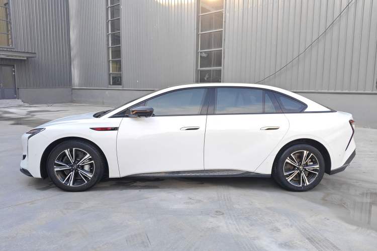 Used Hongqi EH7 2024 690 Pro