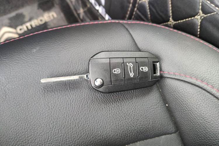 Used Citroen C3-XR 2015 1.6L Automatic Fashion Model Vehicle Key