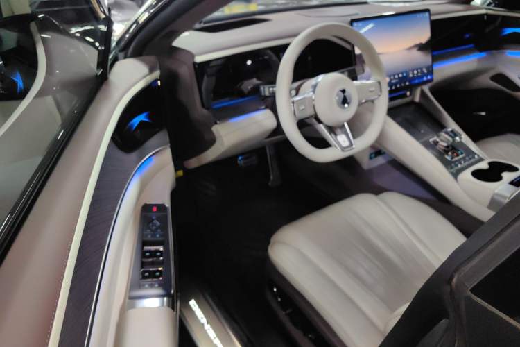 Used Denza Z9GT 2024 1100 Four-Wheel Drive Max Edition