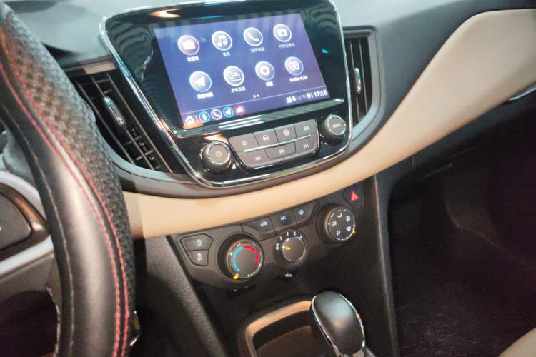 Used Chevrolet Monza 2021 320 Automatic Enjoyment Sunroof Edition
