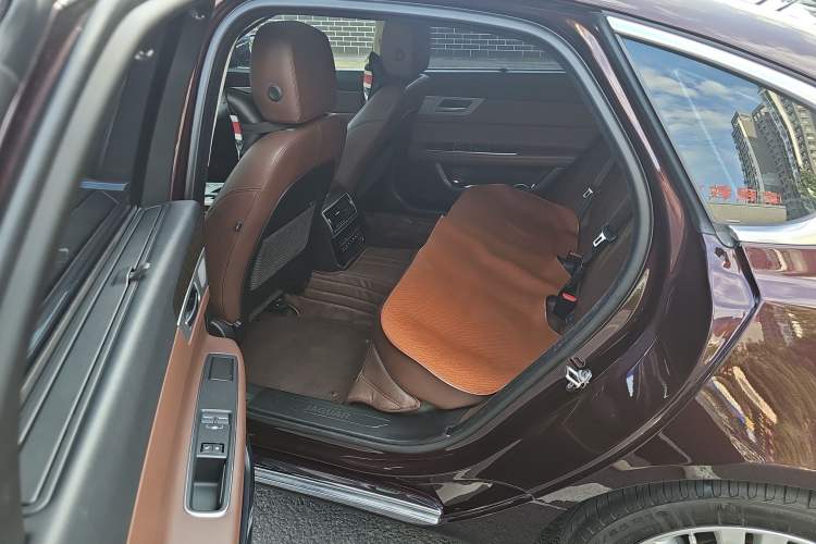 Used Jaguar XFL 2017 XFL 2.0T 240PS Luxury Edition