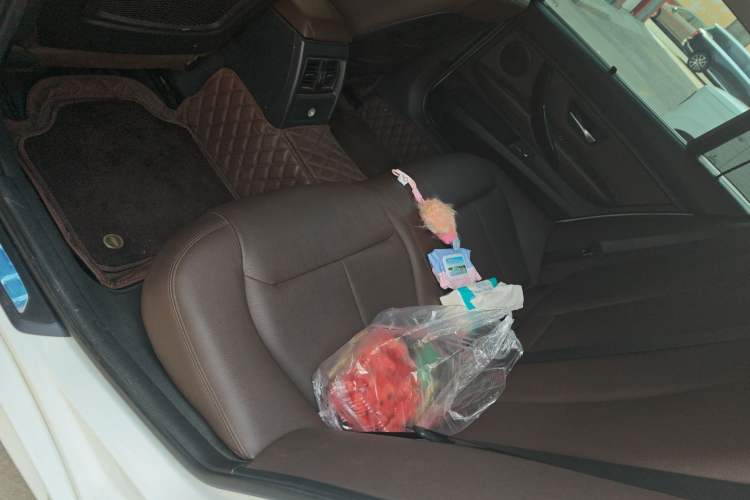 Used BMW 3 Series 2018 320Li Leading Model M Sport Package
