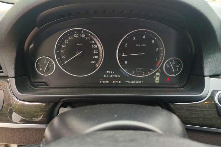 Used BMW 5 Series 2014 525Li Luxury Design Package