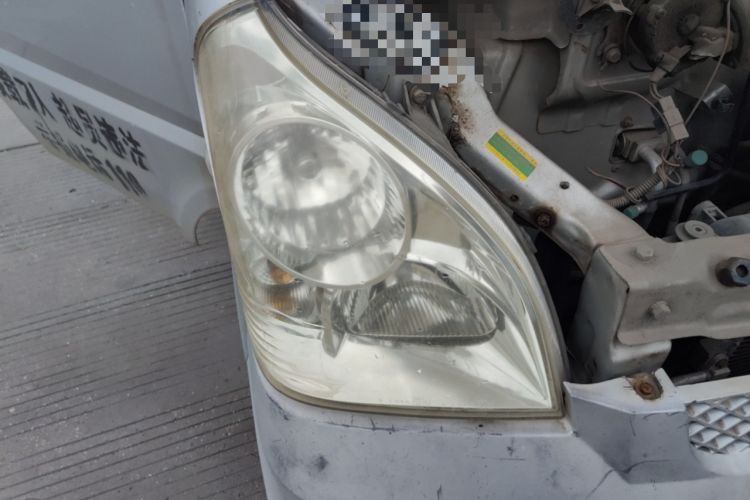Used Wuling Rongguang 2011 1.2L Base Version Right Front Headlight