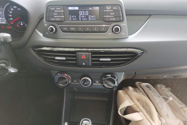 Used Hyundai Celesta 2018 1.6L Automatic GL Enjoyment Edition China VI compliant