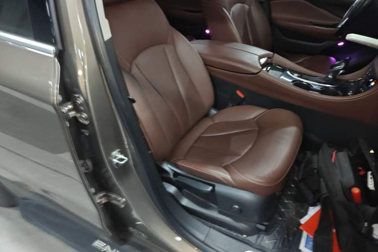 Used Buick Envision 2018 28T Four-Wheel Drive Elite Version Right Front Seat