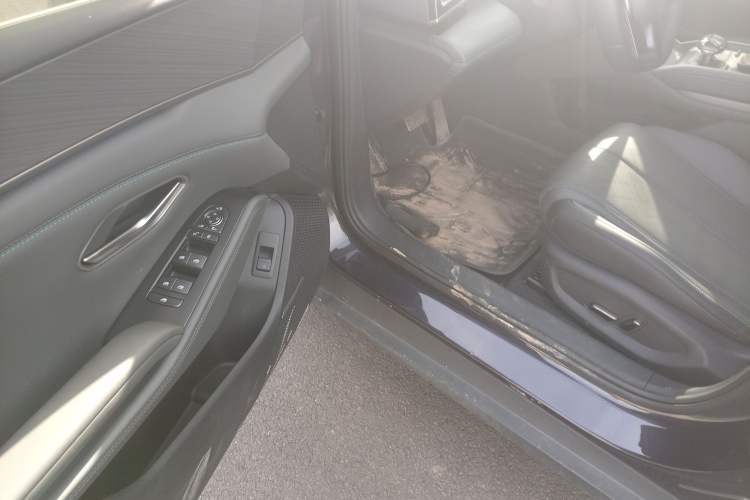 Used BYD Qin L 2025 DM-i Smart Drive 120KM Excellence Model Driver Seat