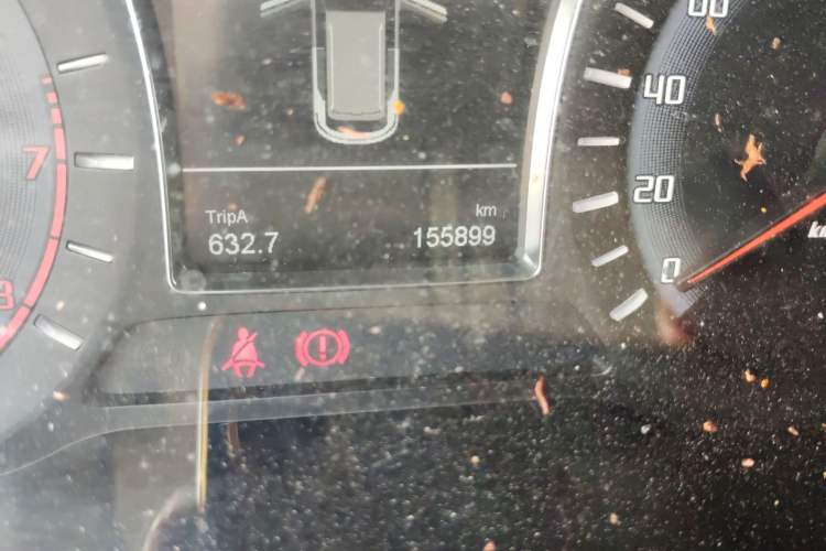 Used GAC Trumpchi GS4 2015 200T Manual Elite Edition Odometer Close Up