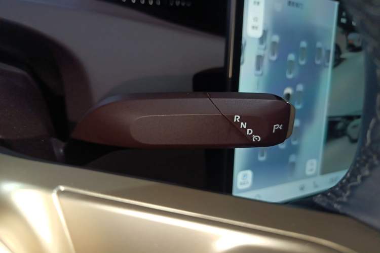 Used Avatr 11 2025 Year Updated Max Extended-Range Version
