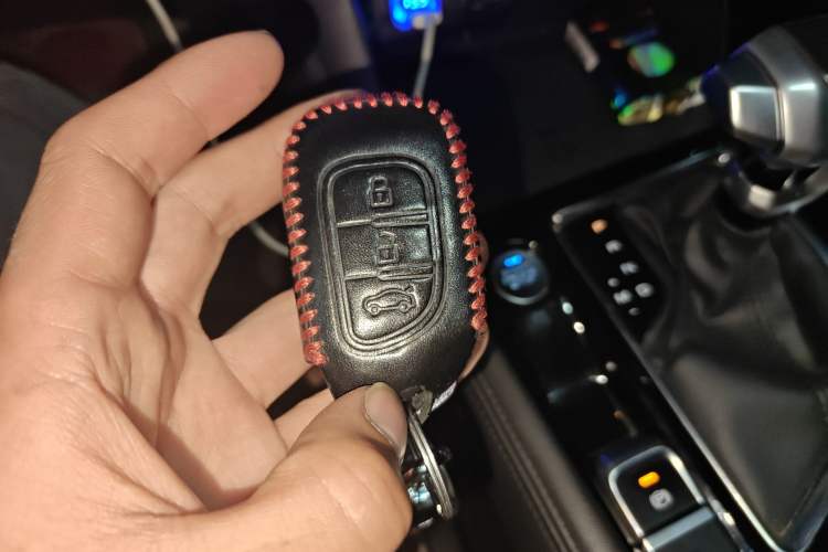 Used Dongfeng Aeolus AX7 2019 1.6T Automatic AI Navigation Model China V Standard
