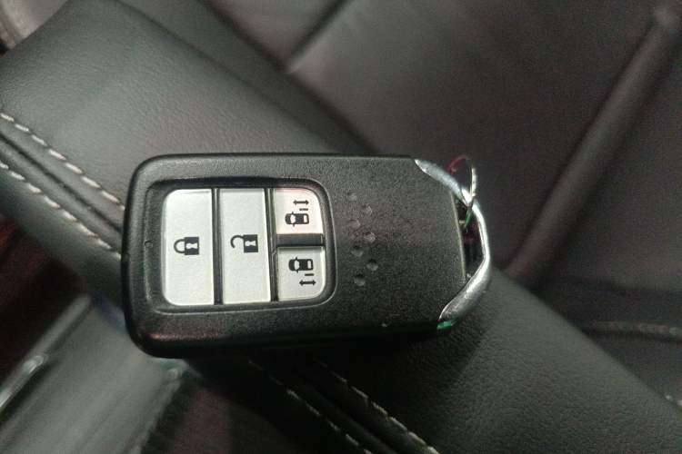 Used Honda Elysion 2016 2.4L Luxury Edition Vehicle Key