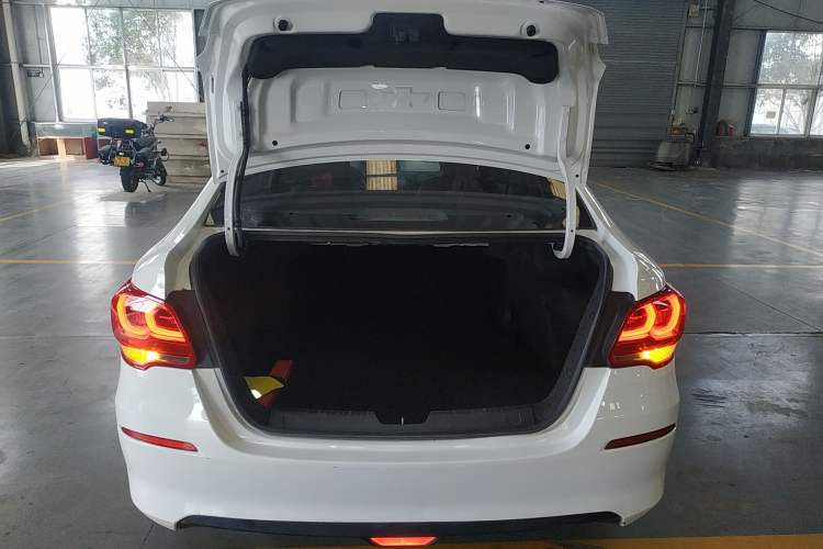 Used Chevrolet Cavalier 2019 320 Automatic Enjoyment with Sunroof
