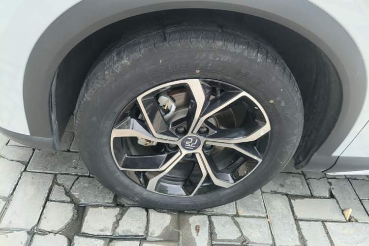 Used BYD Yuan PLUS 2023 Champion Edition 430KM Superior Model Left Front Wheel Hub