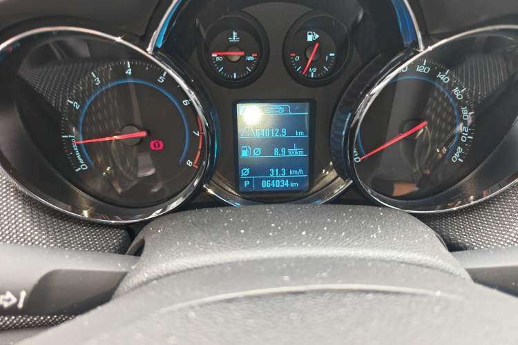Used Chevrolet Cruze 2013 Hatchback 1.6T Automatic Flagship Model
