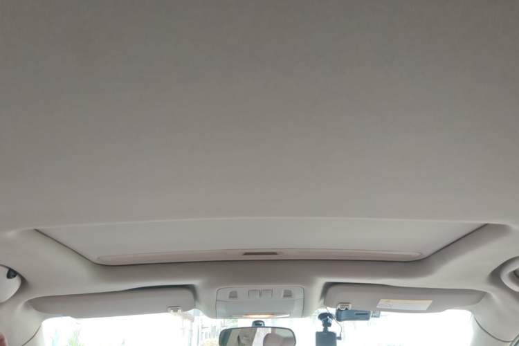 Used Buick Regal 2015 2.0L Leading Fashion Edition