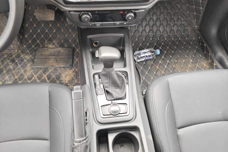 Used Qoros 3 2018 Sedan 1.6L Automatic Leading Model