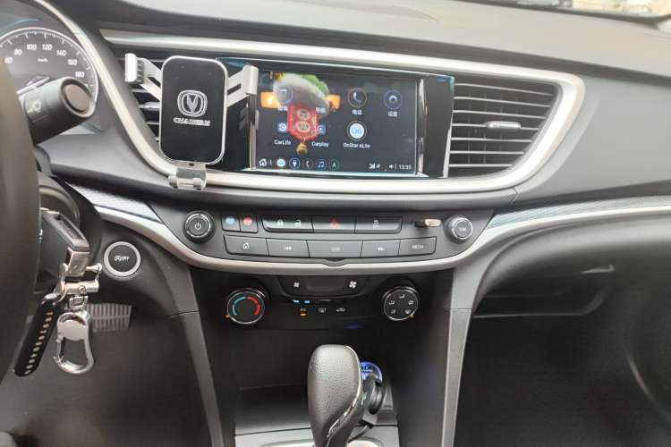 Used Buick GT 2021 Revised Version Flagship 1.5L Automatic Elite Edition Audio And AC Panel