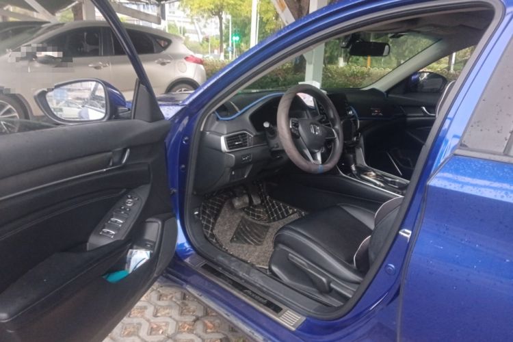 Used Honda Accord 2018 230TURBO Comfort Version National V
