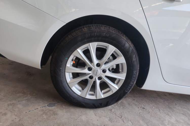 Used Roewe i5 2023 1.5L CVT Luxury Edition
