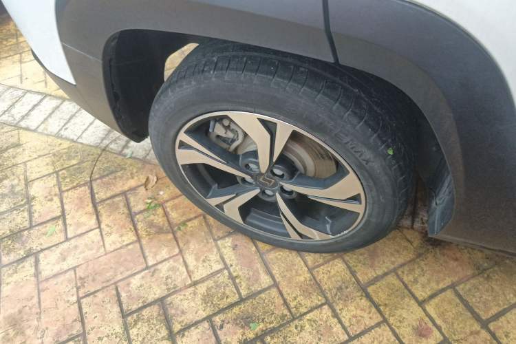 Used SOL E40X 2021 Silver Armor Edition Right Rear Wheel Hub