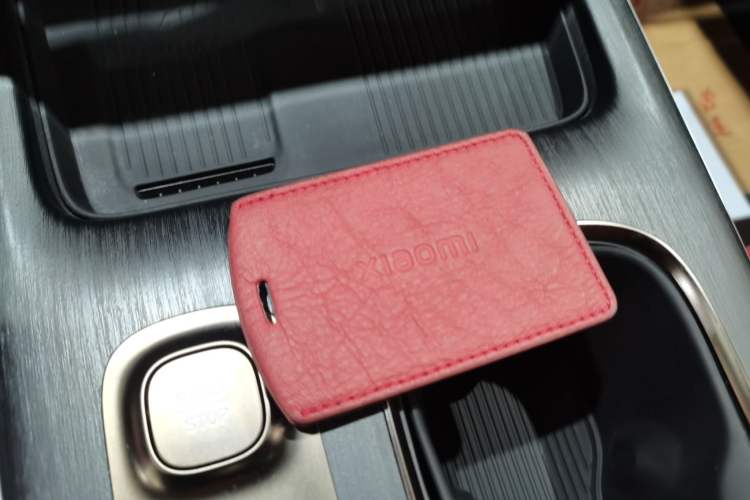 Used Xiaomi Auto SU7 2024 Four-Wheel Drive Ultra-Long Range Advanced Intelligent Driving Max Edition