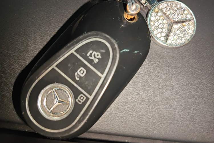 Used Mercedes-Benz C-Class 2024 C 260 L Sport Edition Vehicle Key