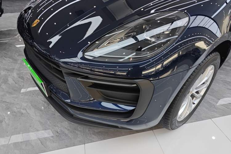 Used Porsche Macan 2022 Macan 2.0T