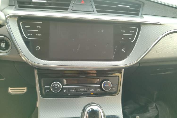 Used Geely Auto Emgrand GS 2018 Lingchao Edition 1.4T Automatic LingShang Smart Connectivity Model