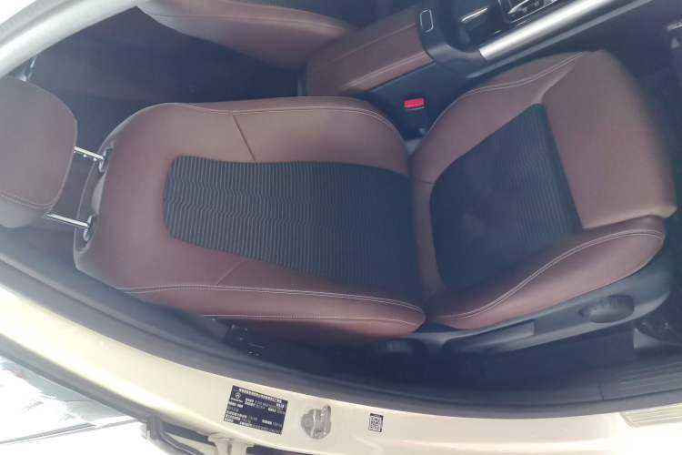 Used Mercedes-Benz B-Class 2021 B 200 Sport Edition Right Front Seat