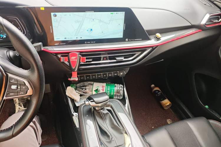 Used CHANGAN OSHAN X5 2021 1.6L CVT Luxury Model