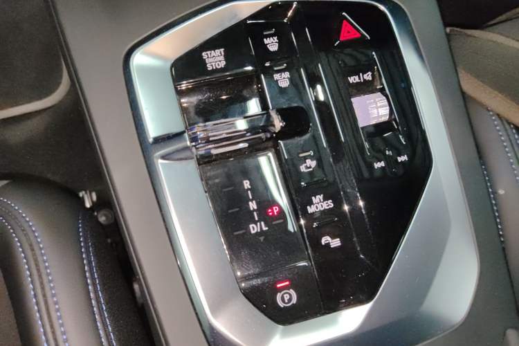 Used BMW 2 Series 2025 225L M Sport Night Edition Package