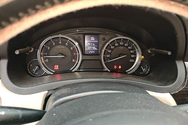 Used Suzuki Alivio 2015 1.6L Manual Enjoyment Model
